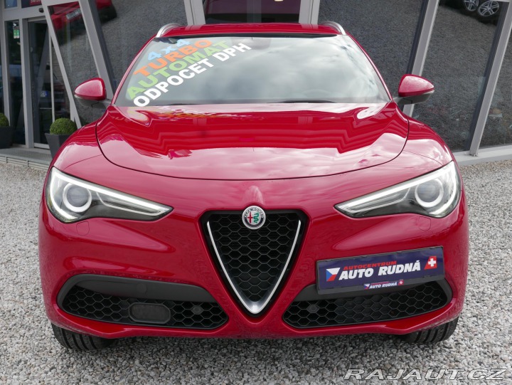 Alfa Romeo Stelvio 2,0i Turbo 280 Q4 REZERVA 2017