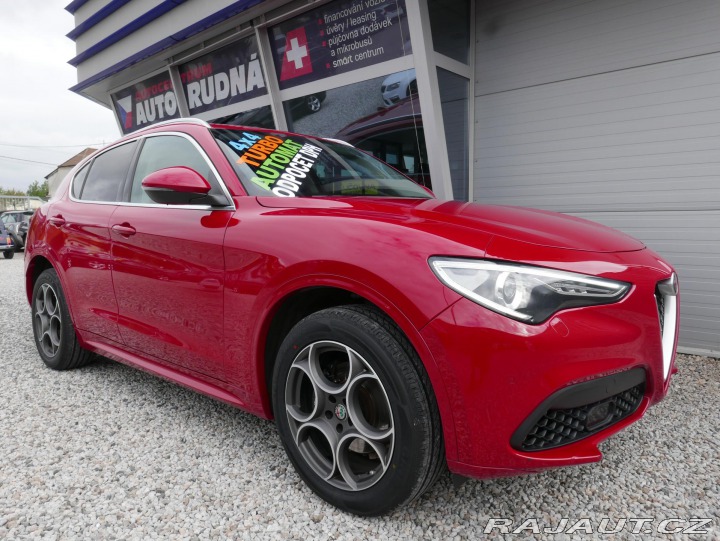 Alfa Romeo Stelvio 2,0i Turbo 280 Q4 REZERVA 2017