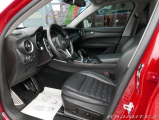 Alfa Romeo Stelvio 2,0i Turbo Q4 Automat 2017