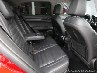 Alfa Romeo Stelvio 2,0i Turbo Q4 Automat 2017