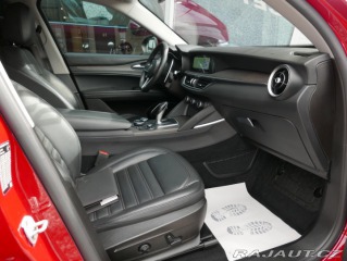 Alfa Romeo Stelvio 2,0i Turbo Q4 Automat 2017