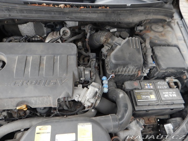 Hyundai i30 1.6 CRdi 85kw ,klima  OK 2011