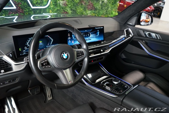 BMW X7 40i*xDRIVE*360*ZÁRUKA*SER 2023