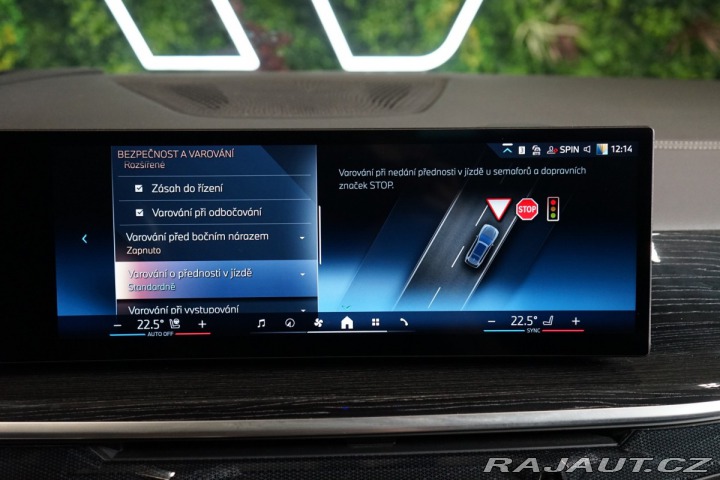 BMW X7 40i*xDRIVE*360*ZÁRUKA*SER 2023