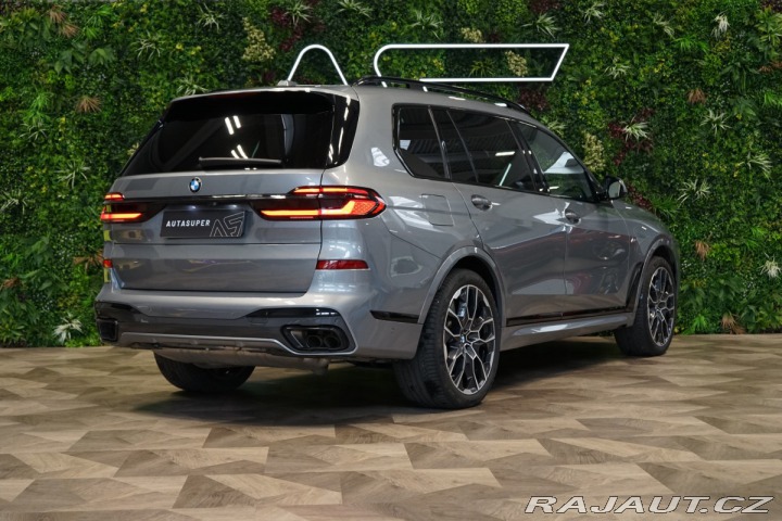 BMW X7 40i*xDRIVE*360*ZÁRUKA*SER 2023