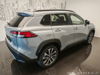Toyota Corolla Cross 2,0 Hybrid e-CVT Style Te 2025