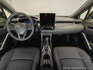 Toyota Corolla Cross 2,0 Hybrid e-CVT Style Te 2025