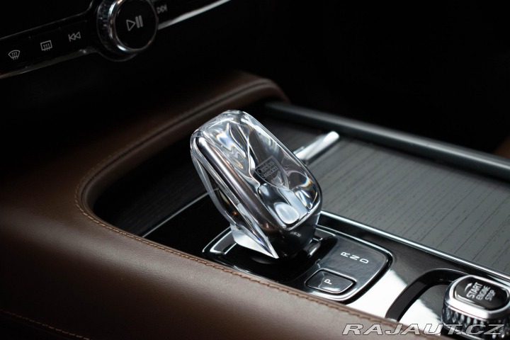 Volvo XC90 B5*REZERVACE* 2019