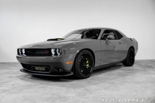 Dodge Challenger SRT Shaker