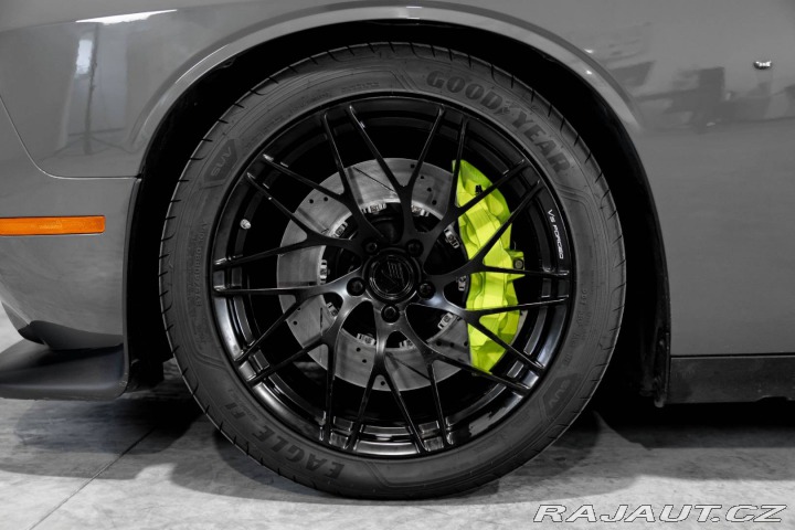 Dodge Challenger 392 Hemi Scat Pack Shake 2018