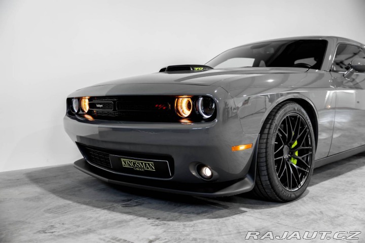 Dodge Challenger 392 Hemi Scat Pack Shake 2018