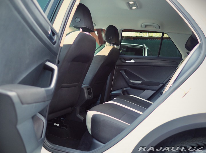Volkswagen T-Roc 2.0TDi 110kW 4X4,DSG,LED 2018