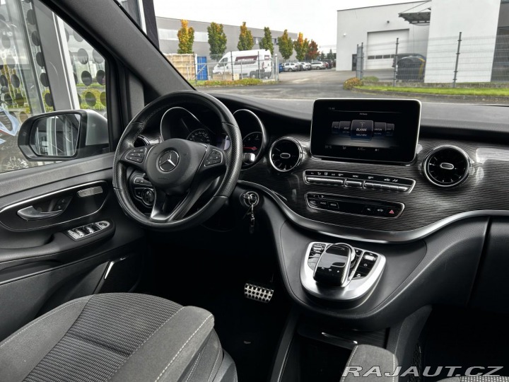 Mercedes-Benz V V 300d 4MATIC AMG 2020