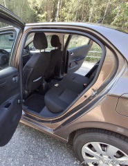 Peugeot 301 1,6 VTi 2013