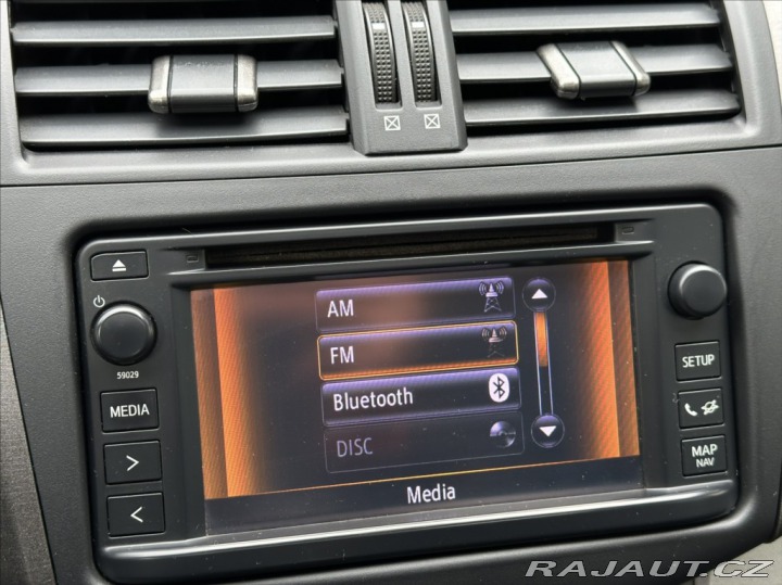 Toyota RAV4 2,0 158PS Travel A/T 4x4 2012