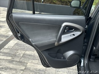 Toyota RAV4 2,0 158PS  Travel A/T 4x4 2012