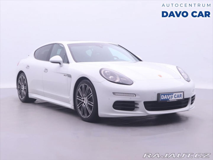 Porsche Panamera 3,0 V6 221kW Turbodiesel 2015