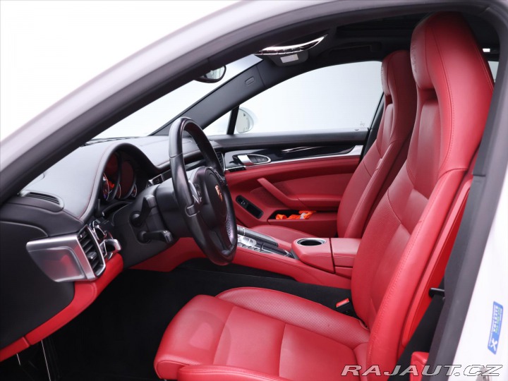 Porsche Panamera 3,0 V6 221kW Turbodiesel 2015