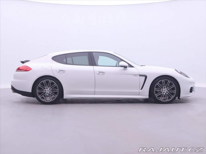 Porsche Panamera 3,0 V6 221kW Turbodiesel 2015