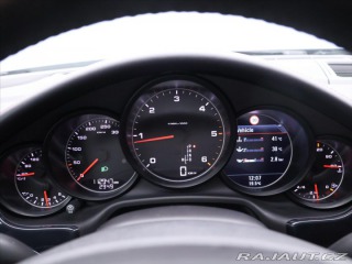 Porsche Panamera 3,0 V6 221kW Turbodiesel 2015