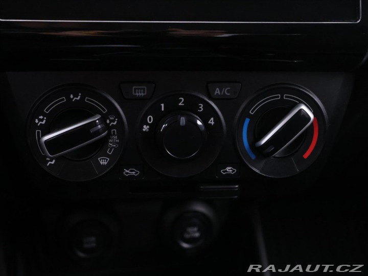 Suzuki Swift 1,2 i 61 kW Klima CZ 2021