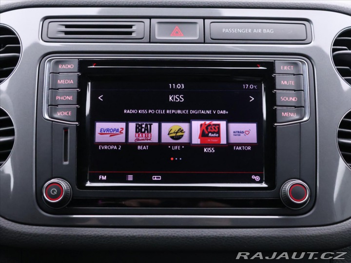 Volkswagen Tiguan 2,0 TDI DSG 4x4 CZ R-Line 2015