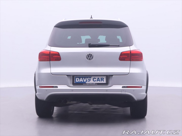 Volkswagen Tiguan 2,0 TDI DSG 4x4 CZ R-Line 2015