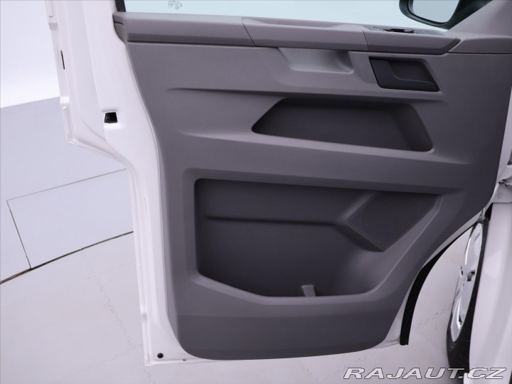Volkswagen Transporter 2,0 TDI 110kW DSG 9-Míst 2020