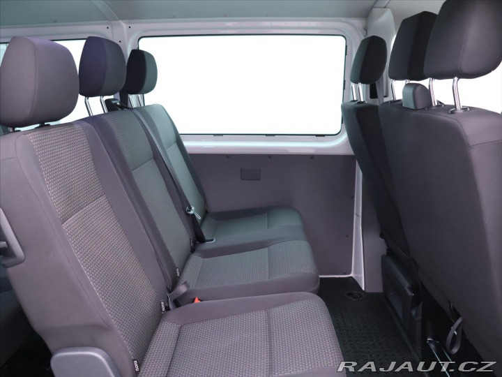 Volkswagen Transporter 2,0 TDI 110kW DSG 9-Míst 2020