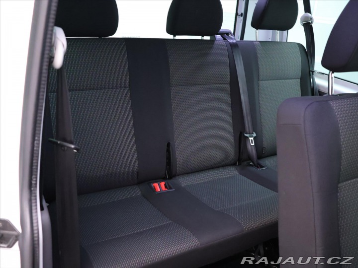 Volkswagen Transporter 2,0 TDI 110kW DSG 9-Míst 2020