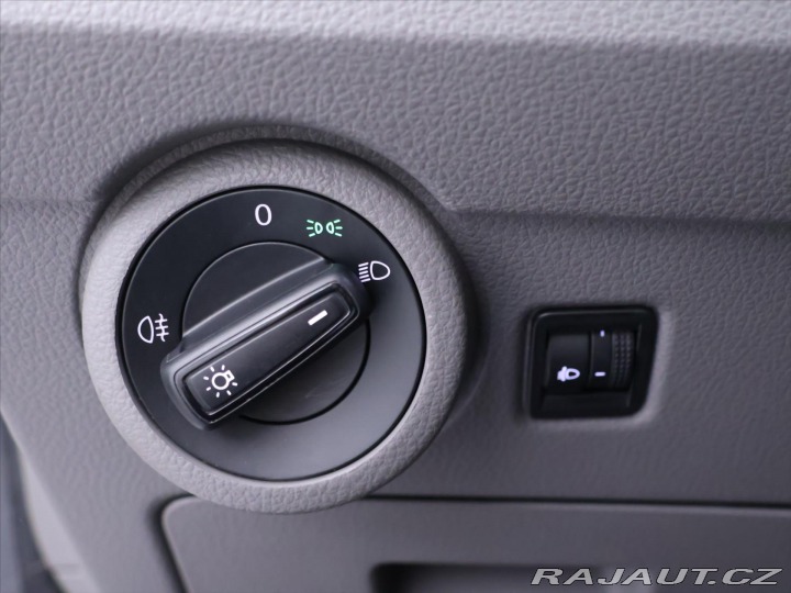 Volkswagen Transporter 2,0 TDI 110kW DSG 9-Míst 2020