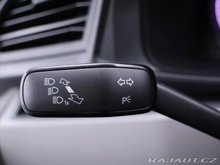 Volkswagen Transporter 2,0 TDI 110kW DSG 9-Míst 2020