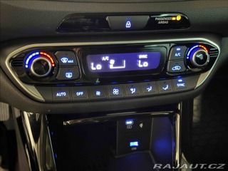 Hyundai i30 1,5 DPi STYLE 2024