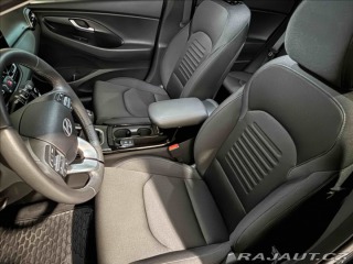 Hyundai i30 1,5 DPi STYLE 2024