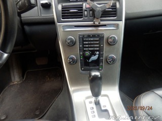 Volvo XC60 2,4   Summum AWD 158kW 20 2012
