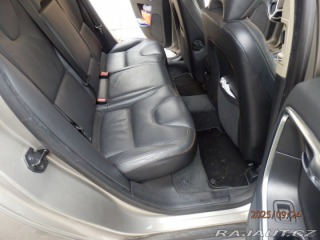 Volvo XC60 2,4   Summum AWD 158kW 20 2012