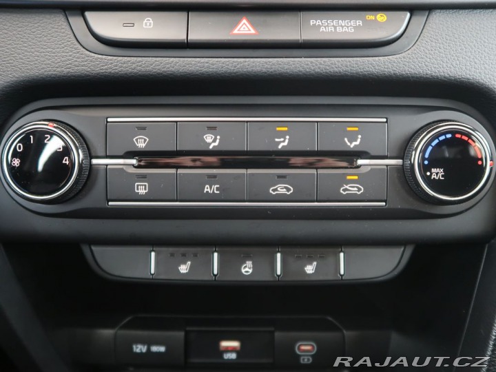 Kia Ceed 1.5T-GDI,CZ,1Maj, 2023