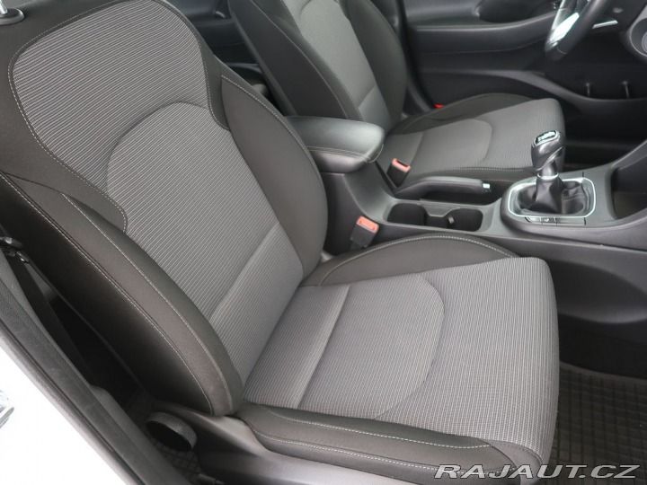 Hyundai i30 1.0T-GDI,88kW,CZ,Manuál 2017