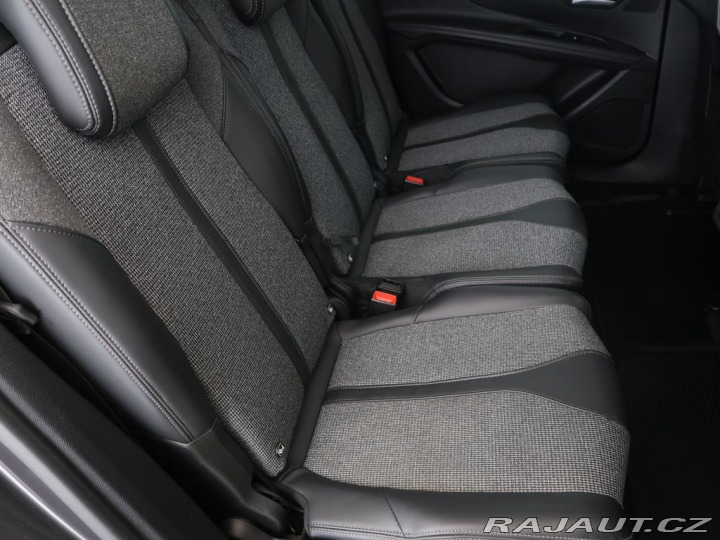 Peugeot 5008 2.0HDI,110kW,CZ,Manuál 2018