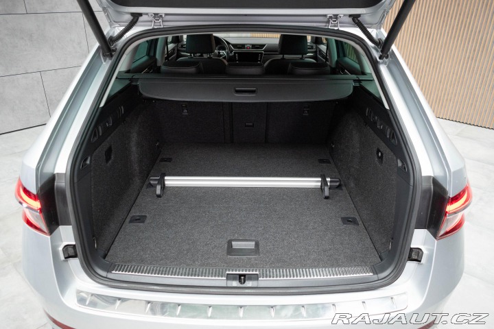 Škoda Superb 2.0 TSI 140 L&K*DSG* 2021