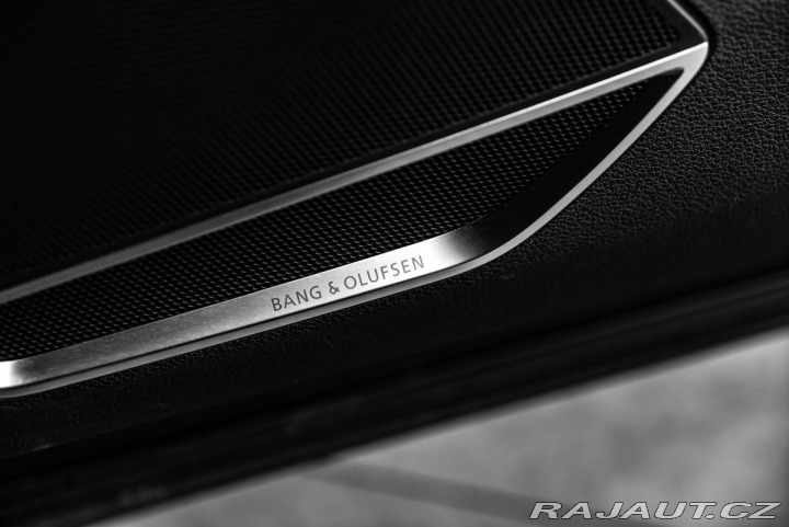 Audi RS Q3 2,5TFSI Q Keramiky RS pak 2020