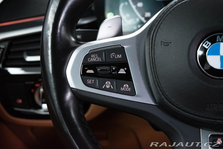 BMW 5 530d xD*REZERVACE* 2022