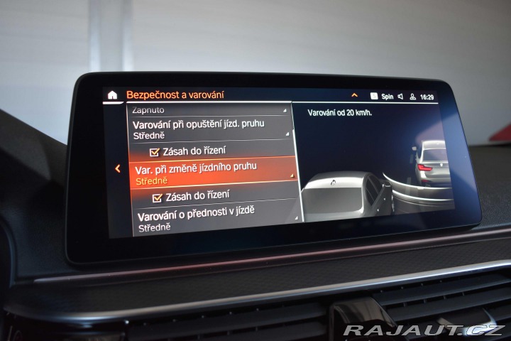 BMW 5 530d xD*REZERVACE* 2022