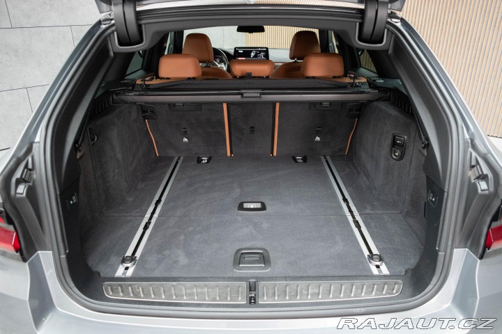 BMW 5 530d xD*REZERVACE* 2022