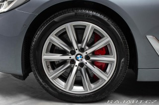BMW 5 540d xDrive*MASÁŽ*2xKOLA* 2020