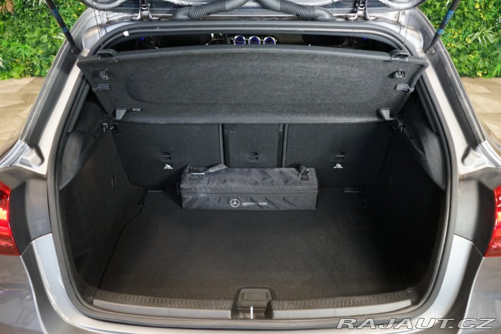 Mercedes-Benz A 200d*CAMERA*LED*ZÁRUKA*CZ 2024