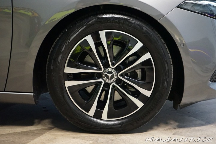 Mercedes-Benz A 200d*CAMERA*LED*ZÁRUKA*CZ 2024
