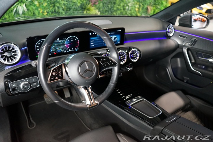 Mercedes-Benz A 200d*360*LED*ZÁRUKA*CZ*TA 2024