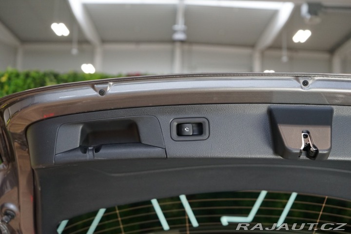 Mercedes-Benz A 200d*360*LED*ZÁRUKA*CZ*TA 2024