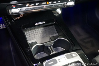 Mercedes-Benz A 200d*AMG*CAMERA*LED*ZÁRUK 2024